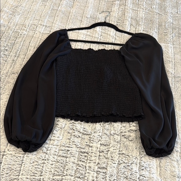 Elegant Black Women's Top - Picture 2 of 2